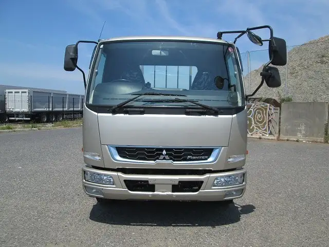 三菱 ファイター 中型/増トン 平ボディ 床鉄板 2KG-FK72FYの中古トラック画像2