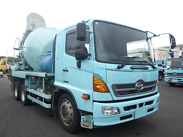 日野 レンジャー 中型/増トン ミキサー・ポンプ ベッド LDG-GK8JKAAの中古トラック画像2