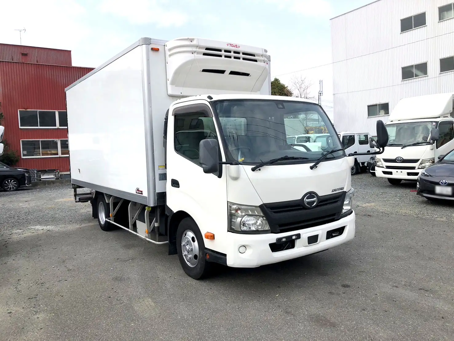 日野 デュトロ 小型 冷凍冷蔵 低温 パワーゲートの中古トラック画像2