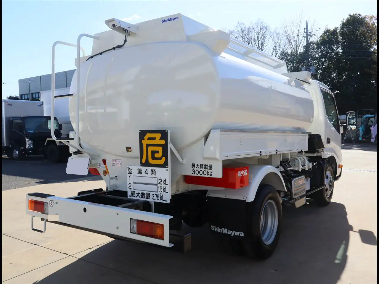 日野 デュトロ 小型 タンク車 ローリー 2DG-XZU685Mの中古トラック画像3