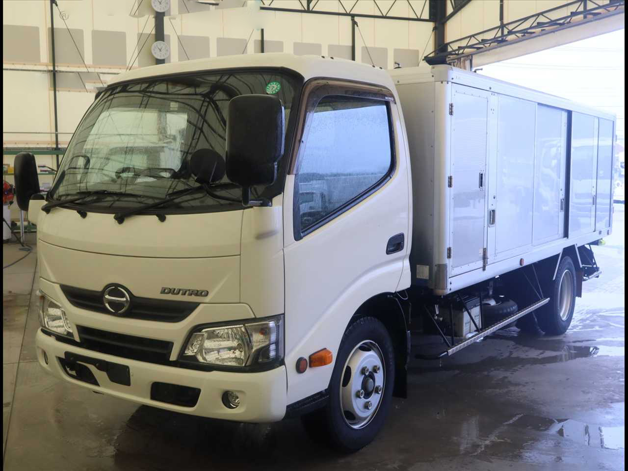 日野 デュトロ 小型 アルミバン サイドドア TKG-XZC655M の中古トラック【車両No.186250】