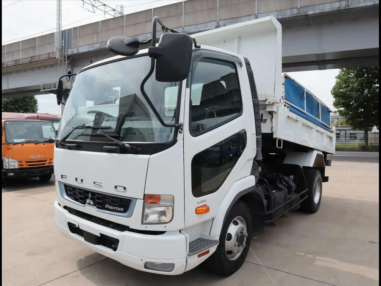 三菱 ファイター 中型/増トン ダンプ 強化 コボレーンの中古トラック画像1