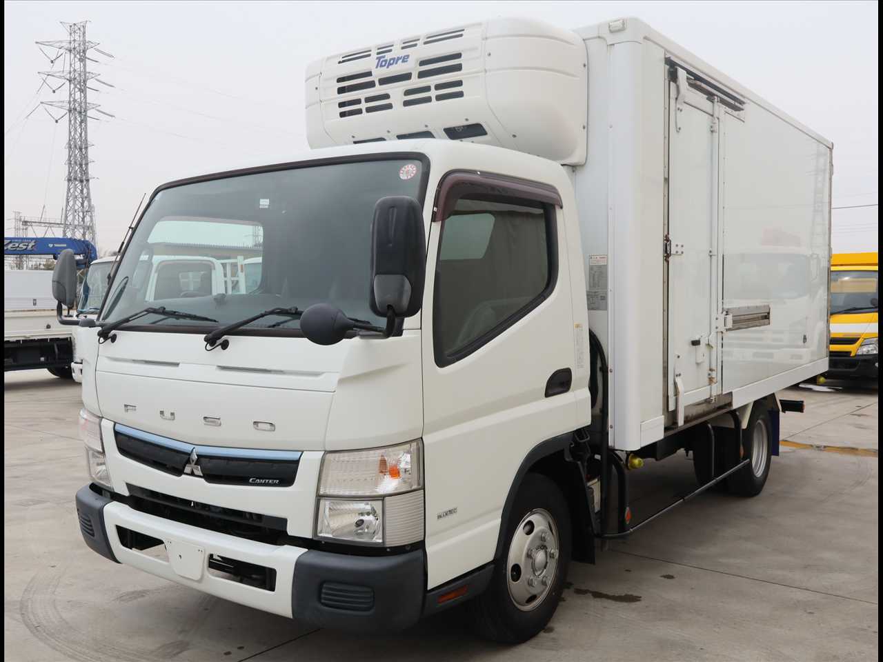三菱 キャンター 小型 冷凍冷蔵 低温 床ステン の中古トラック【車両No.186323】
