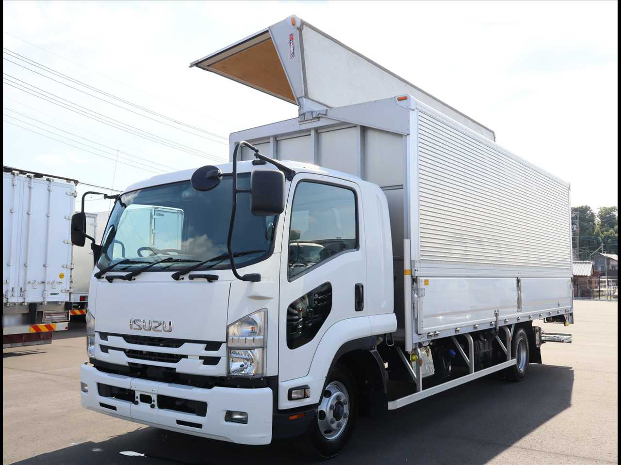 いすゞ フォワード 中型/増トン ウイング パワーゲート PKG-FRR90S2 の中古トラック【車両No.146239】