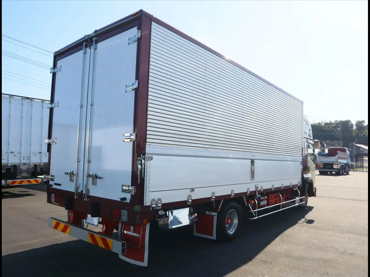 日産UD コンドル 中型/増トン ウイング エアサス ベッドの中古トラック画像3