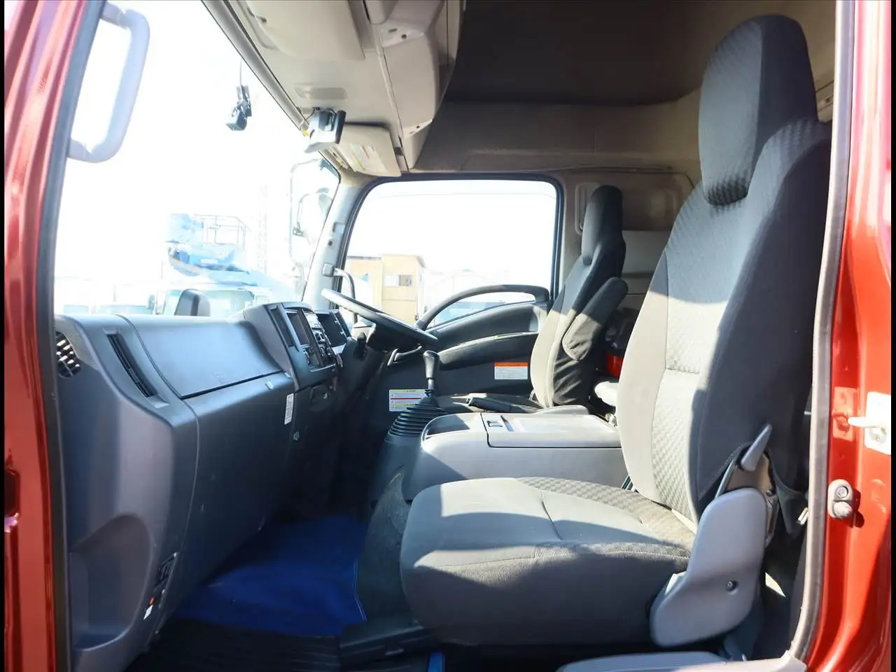 日産UD コンドル 中型/増トン ウイング エアサス ベッドの中古トラック画像12