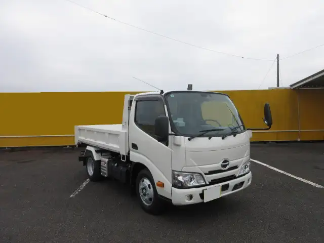日野 デュトロ 小型 ダンプ Lゲート ローダーの中古トラック画像2