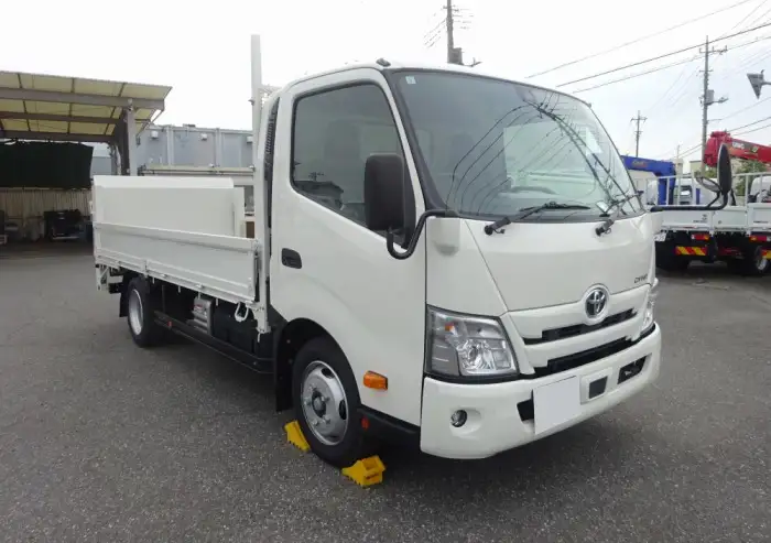 トヨタ ダイナ 小型 平ボディ パワーゲート 2KG-XZU710の中古トラック画像3