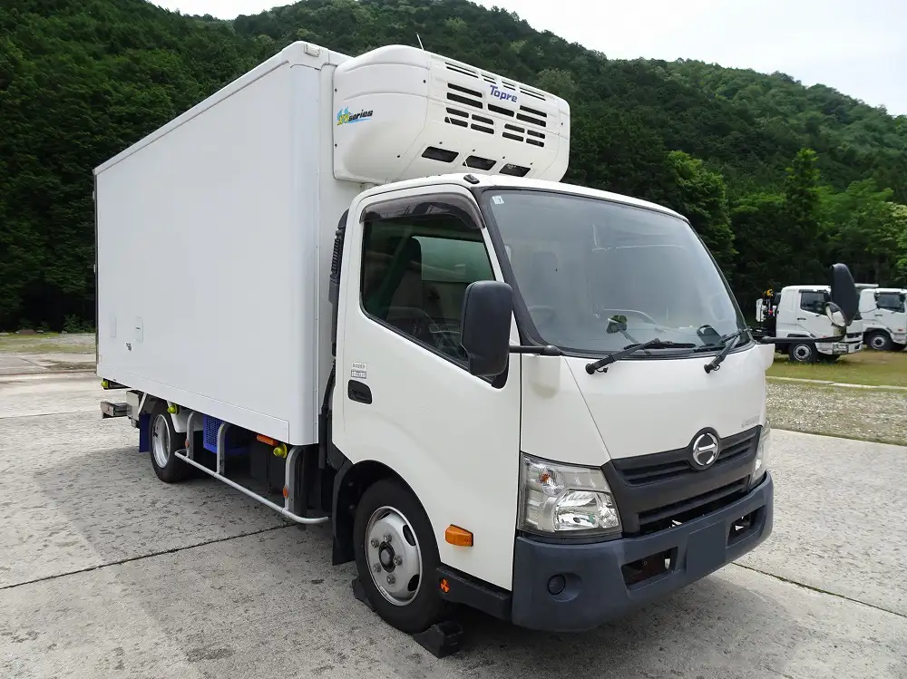 日野 デュトロ 小型 冷凍冷蔵 低温 パワーゲートの中古トラック画像2