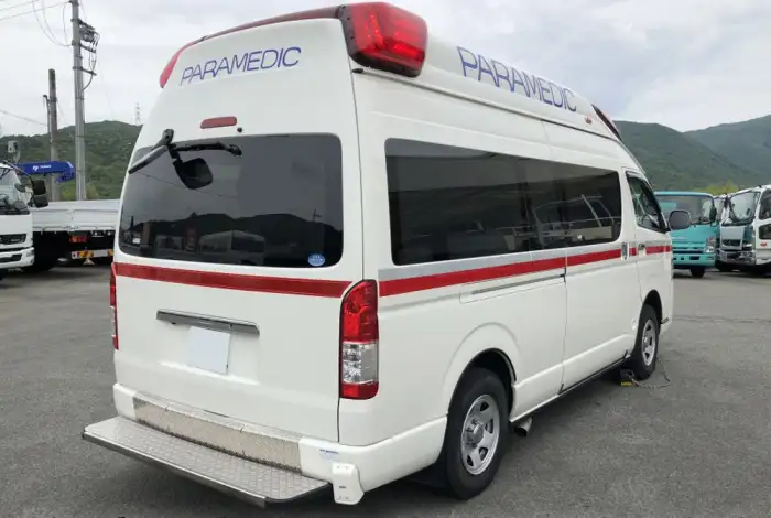 トヨタ ハイエース 小型 特殊車両 CBF-TRH226S H29の中古トラック画像4