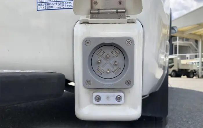 トヨタ ハイエース 小型 特殊車両 CBF-TRH226S H29の中古トラック画像9