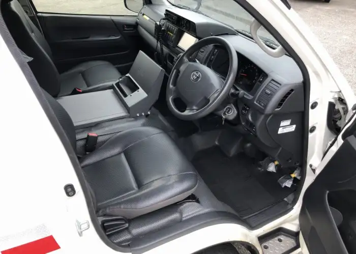 トヨタ ハイエース 小型 特殊車両 CBF-TRH226S H29の中古トラック画像10