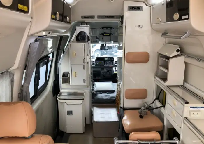 トヨタ ハイエース 小型 特殊車両 CBF-TRH226S H30の中古トラック画像13