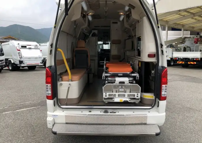 トヨタ ハイエース 小型 特殊車両 CBF-TRH226S H30の中古トラック画像9