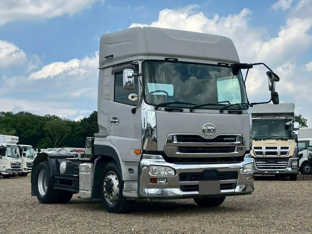 日産UD クオン 大型 トラクター ハイルーフ 1デフの中古トラック画像2