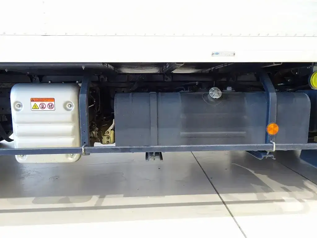 トヨタ トヨエース 小型 アルミバン サイドドア 2RG-XZU655の中古トラック画像像17