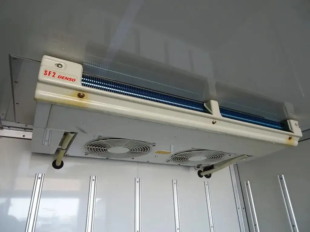 トヨタ トヨエース 小型 冷凍冷蔵 低温 床ステンの中古トラック画像7