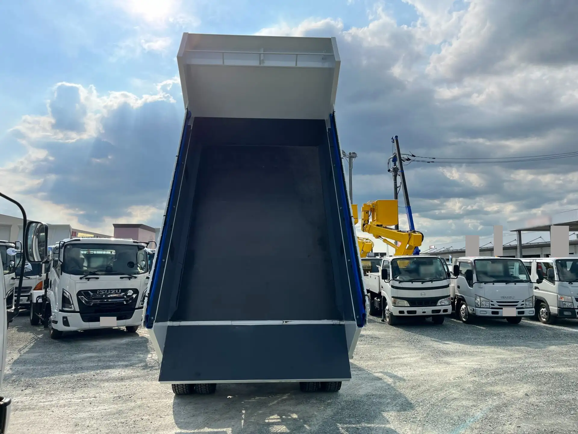 三菱 ファイター 中型/増トン ダンプ Lゲート コボレーンの中古トラック画像7