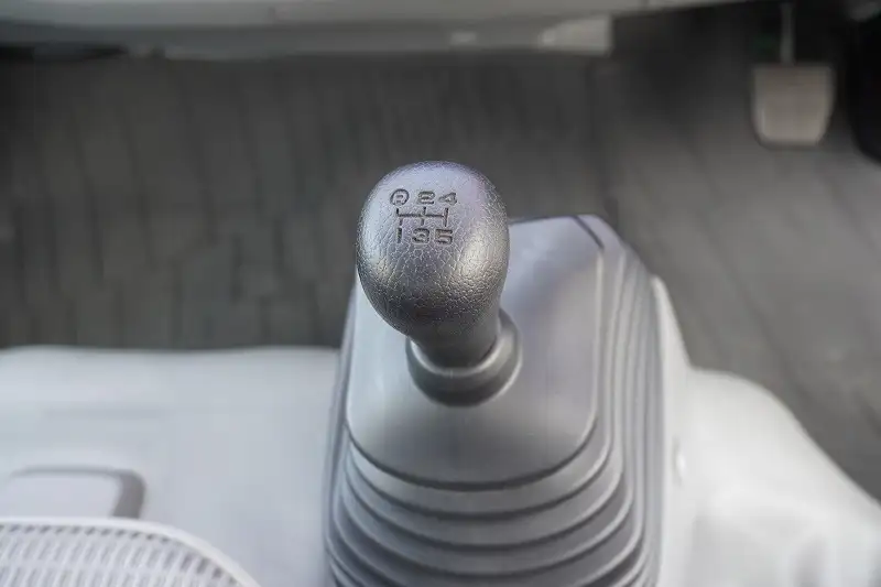 トヨタ ダイナ 小型 アルミバン パワーゲート TKG-XZU605の中古トラック画像14