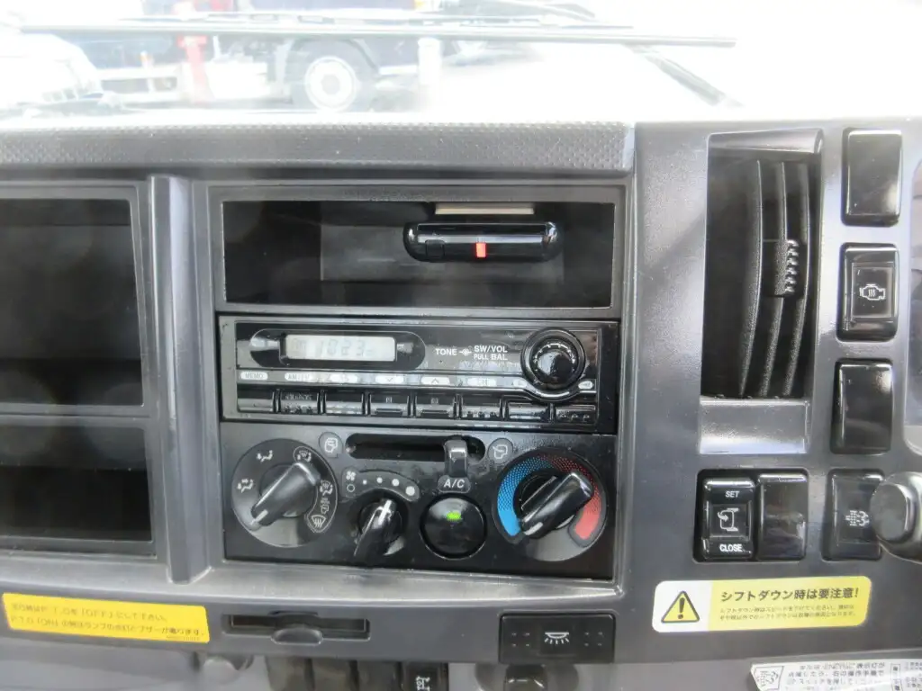 いすゞ フォワード 中型/増トン ダンプ コボレーン TKG-FRR90S1の中古トラック画像14