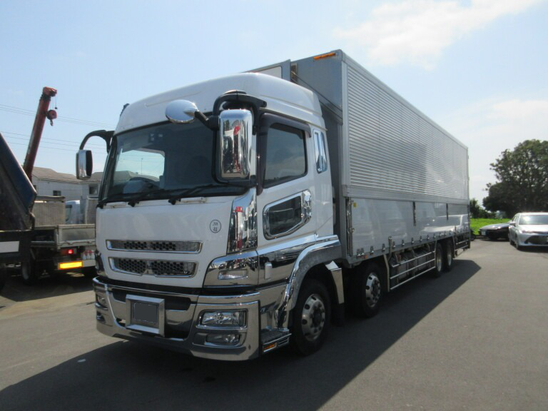 日産UD クオン 大型 冷凍冷蔵 中温 床アルミ の中古トラック【車両No.108353】