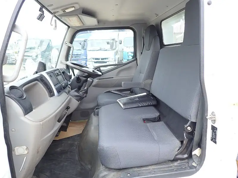 三菱 キャンター 小型 ダンプ 2RG-FBA60 R4の中古トラック画像14