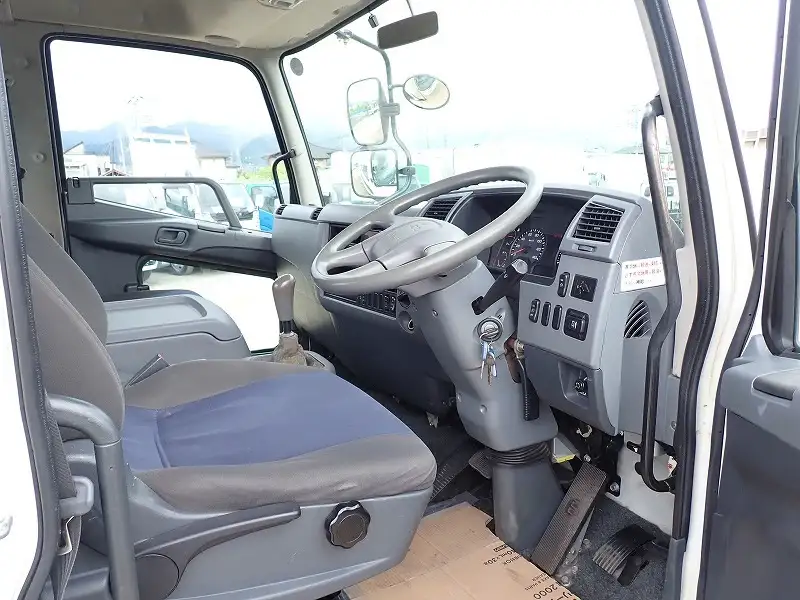 三菱 ファイター 中型/増トン 平ボディ TKG-FK61F H28の中古トラック画像10