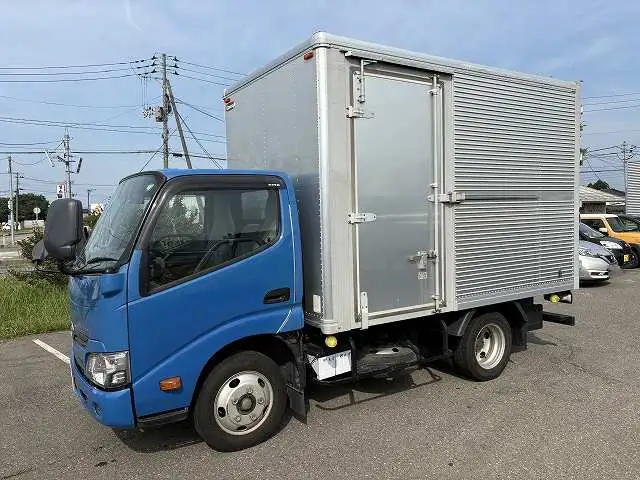 日野 デュトロ 小型 アルミバン サイドドア 3枚観音 の中古トラック【車両No.191531】