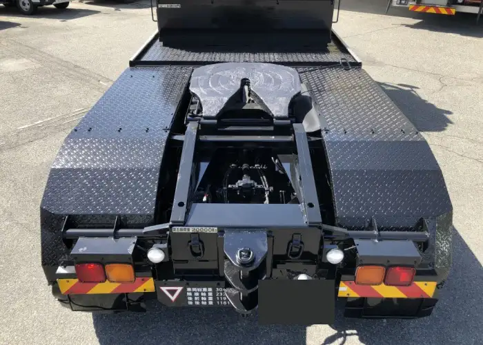 いすゞ ギガ 大型 トラクター 2デフ ベッドの中古トラック画像6