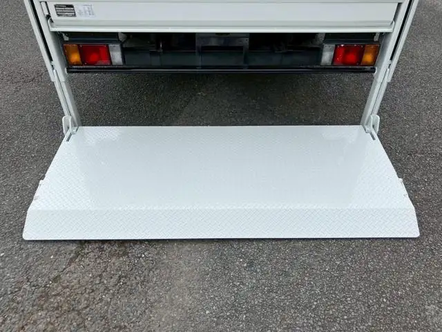 いすゞ エルフ 小型 平ボディ パワーゲート アルミブロックの中古トラック画像7