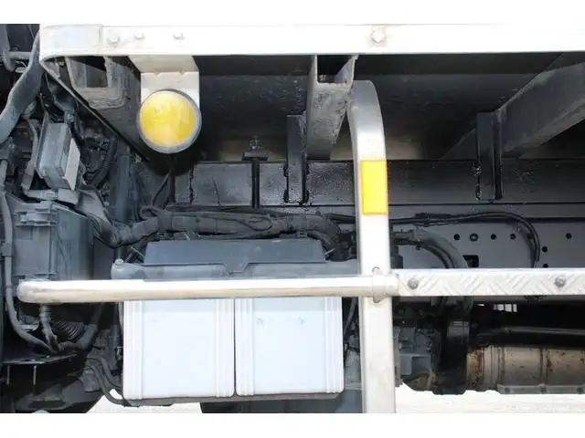 日野 デュトロ 小型 冷凍冷蔵 低温 2室の中古トラック画像18