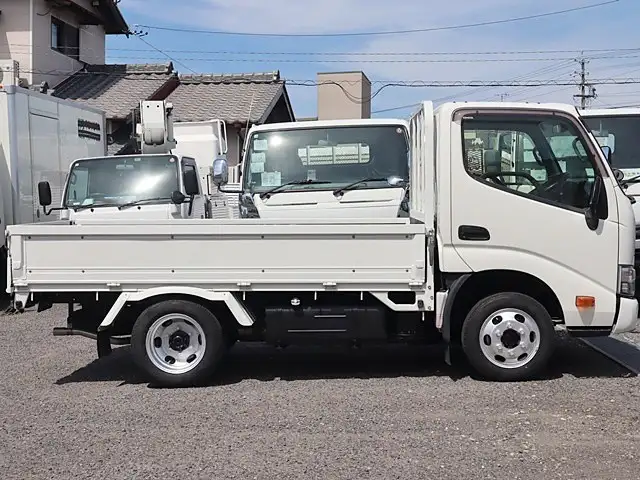 トヨタ トヨエース 小型 平ボディ ABF-TRY220 H29の中古トラック画像3