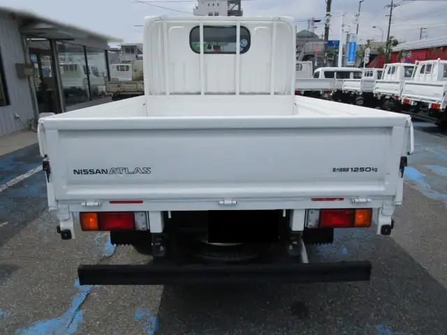 日産 アトラス 小型 平ボディ Wキャブ CBF-SQ2F24の中古トラック画像4
