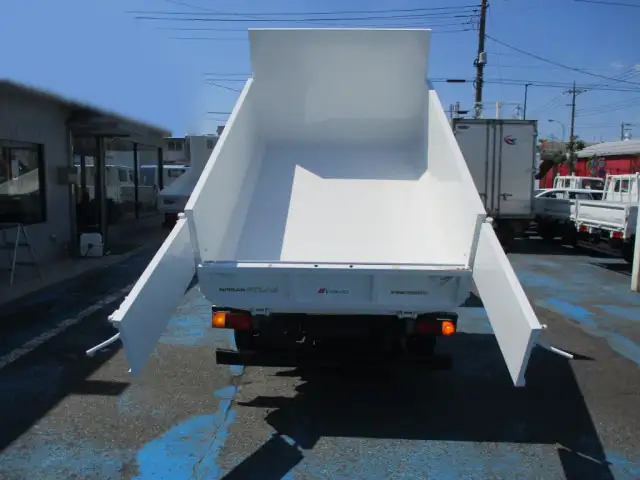 日産 アトラス 小型 ダンプ 土砂禁 CBF-SQ2F24の中古トラック画像8