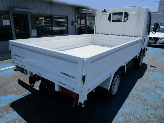 日産 アトラス 小型 平ボディ カスタム CBF-SQ2F24の中古トラック画像3