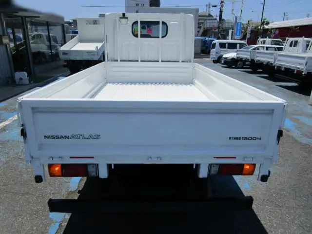 日産 アトラス 小型 平ボディ カスタム CBF-SQ2F24の中古トラック画像4