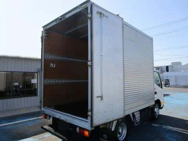 トヨタ ダイナ 小型 アルミバン サイドドア 2RG-XZC605の中古トラック画像5