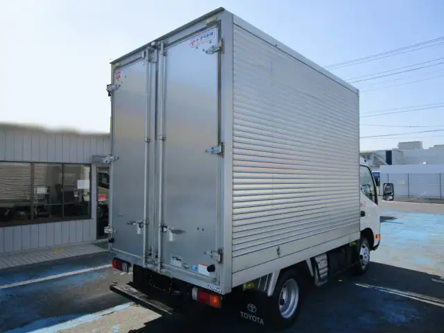 トヨタ ダイナ 小型 アルミバン サイドドア 2RG-XZC605の中古トラック画像2