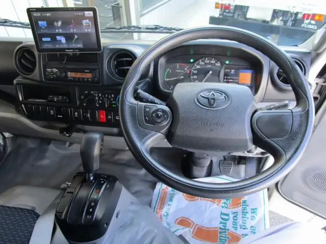 トヨタ ダイナ 小型 アルミバン サイドドア 2RG-XZC605の中古トラック画像14