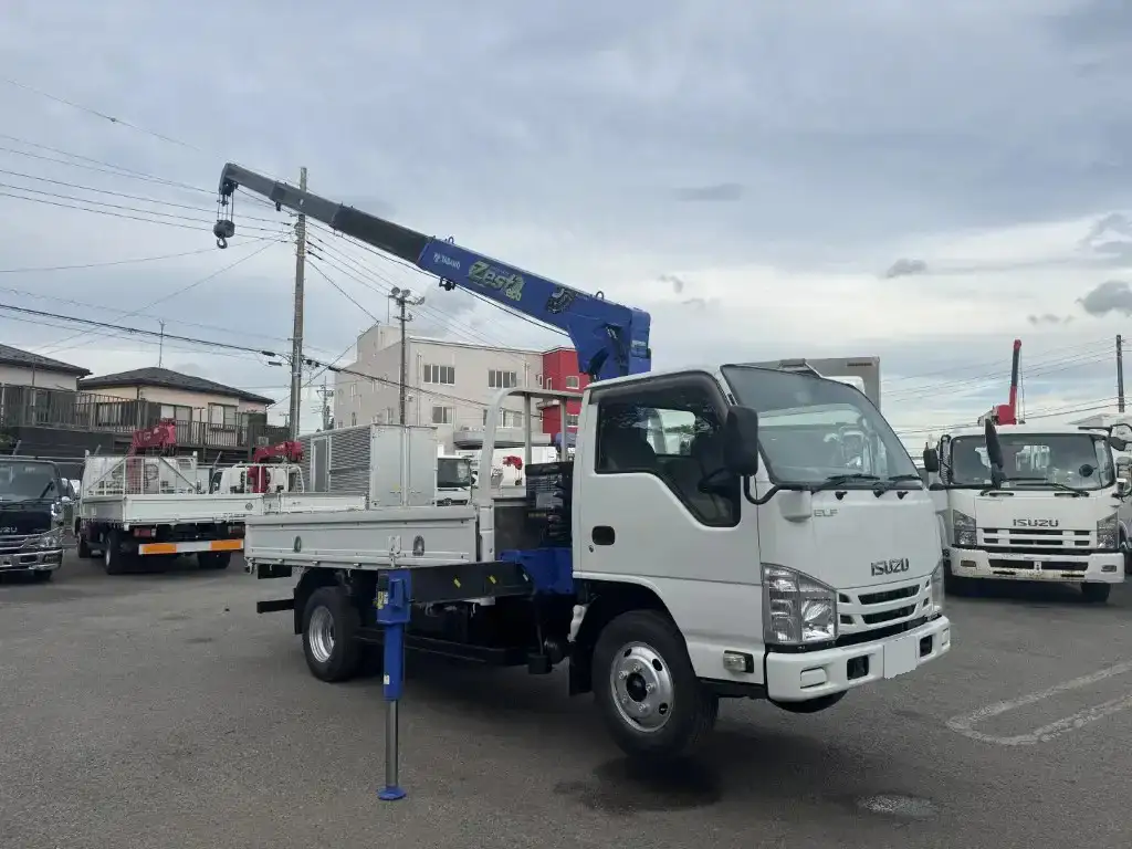 いすゞ エルフ 小型 クレーン付 4段 ラジコンの中古トラック画像2