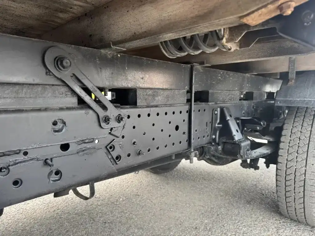 いすゞ エルフ 小型 クレーン付 4段 ラジコンの中古トラック画像像17