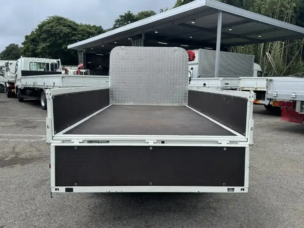 日野 デュトロ 小型 平ボディ 2RG-XZU605M R4の中古トラック画像5