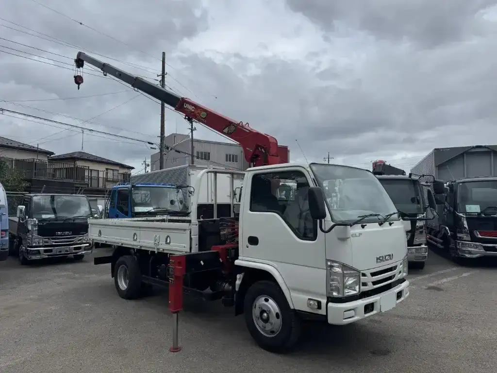 いすゞ エルフ 小型 クレーン付 4段 ラジコンの中古トラック画像2