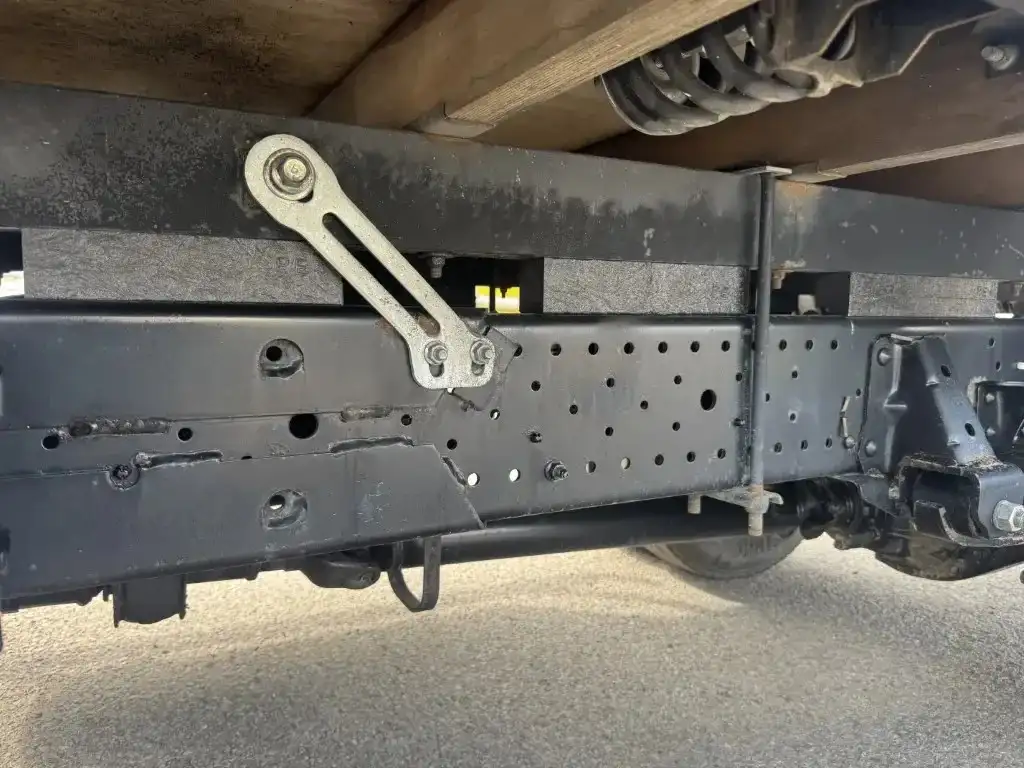 いすゞ エルフ 小型 クレーン付 4段 ラジコンの中古トラック画像18