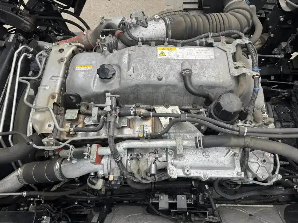 いすゞ ギガ 大型 ウイング ハイルーフ エアサスの中古トラック画像19