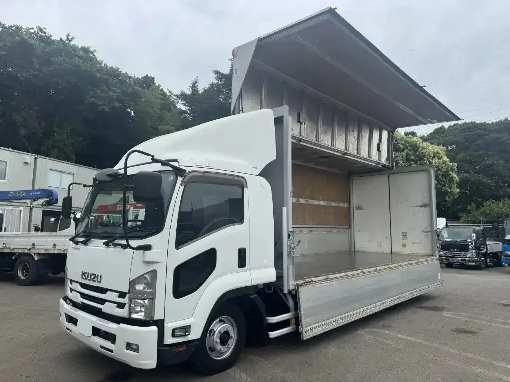 いすゞ フォワード 中型/増トン ウイング ベッド TKG-FRR90S2の中古トラック画像5