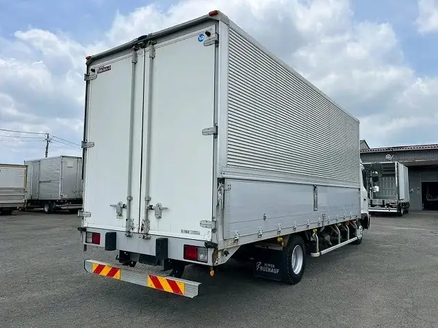 日野 レンジャー 中型/増トン ウイング エアサス ベッドの中古トラック画像4