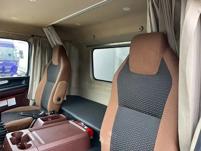 日野 レンジャー 中型/増トン ウイング エアサス ベッドの中古トラック画像14