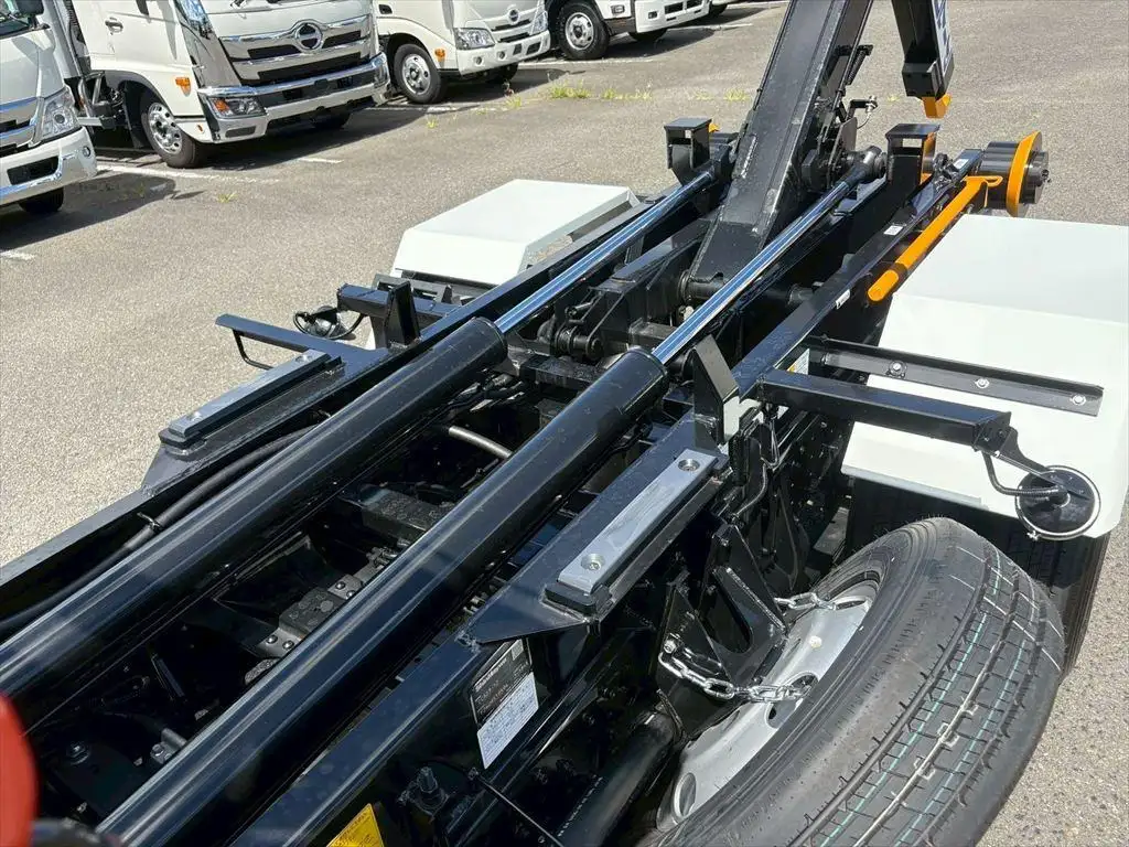 三菱 キャンター 小型 アームロール ツインホイスト 2RG-FBAV0の中古トラック画像16