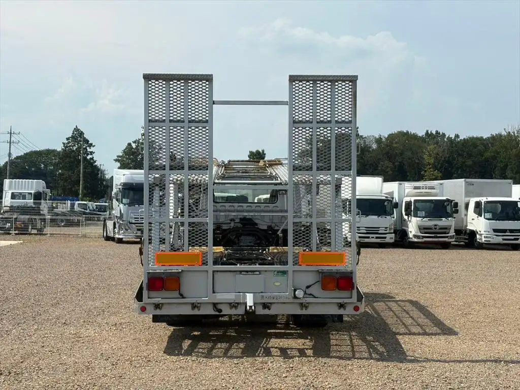 三菱 ファイター 中型/増トン 車両重機運搬 ラジコン ウインチの中古トラック画像4